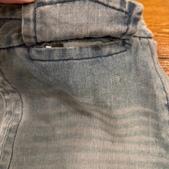Marc Jacob's jean skirt - Picture 5 of 7